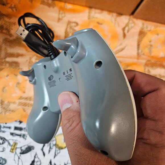 Xbox 360 Mad Catz GameStop Controller Wired w/ Breakway USB White Gray - Picture 7 of 10